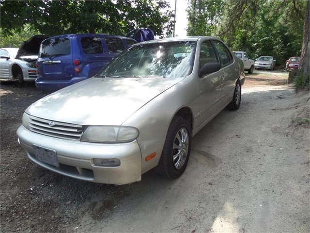 1997 NISSAN ALTIMA XE/GXE/SE/GLE for sale by dealer