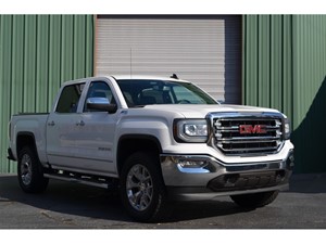 2018 GMC Sierra 1500 SLT Crew Cab Short Box 4WD for sale by dealer