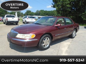 Picture of a 2000 Lincoln Continental