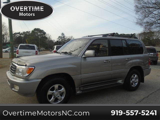 Toyota Land Cruiser 4WD in Raleigh