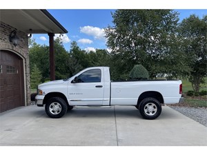 Picture of a 2004 Dodge Ram 2500 ST 4WD