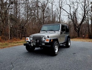 Picture of a 2001 Jeep Wrangler Sport