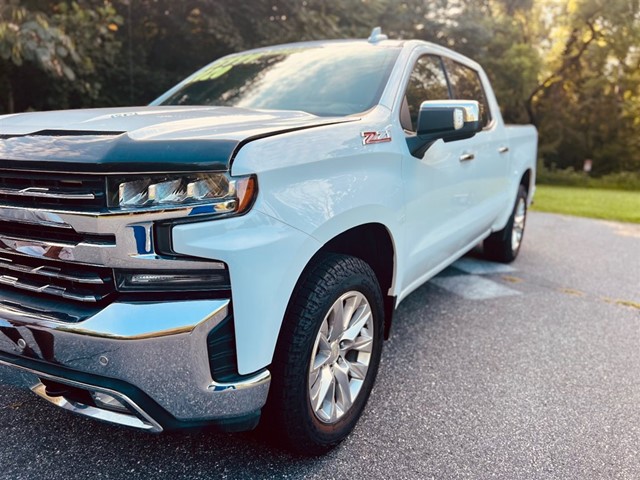Chevrolet Silverado 1500 LTZ Crew Cab 4WD in Stokesdale