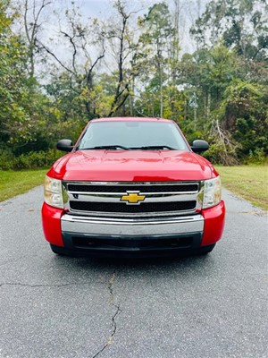 Picture of a 2008 Chevrolet Silverado 1500 LS Crew Cab 4WD