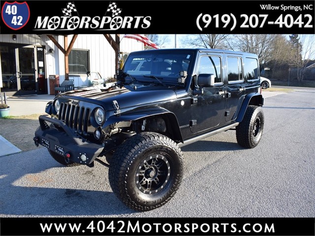 JEEP WRANGLER Unlimited Sahara 4WD in Willow Springs