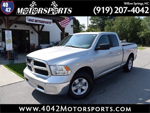 2017 RAM 1500 SLT Quad Cab 4WD