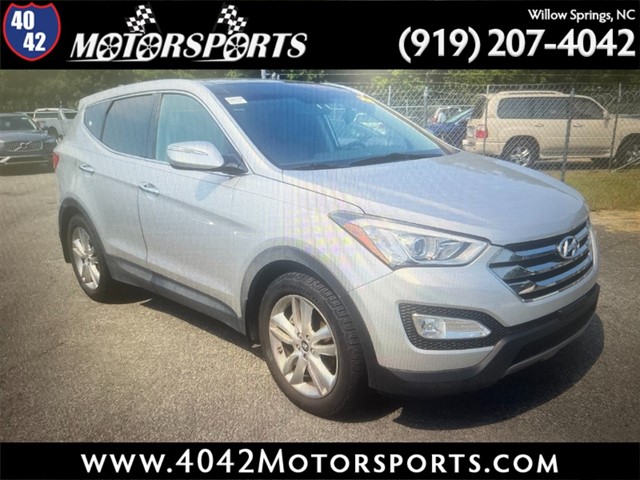 HYUNDAI SANTA FE Sport 2.0 in Willow Springs