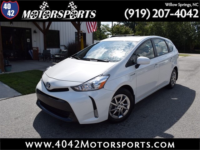 TOYOTA PRIUS V Three in Willow Springs