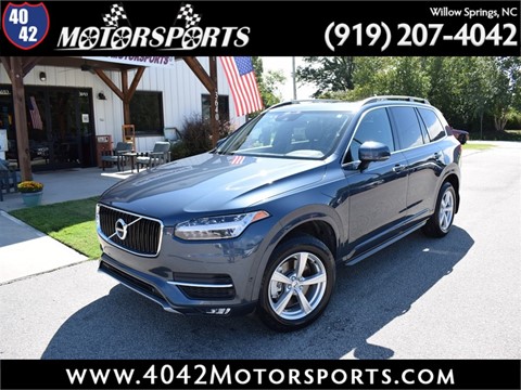 2018 VOLVO XC90 T5 Momentum