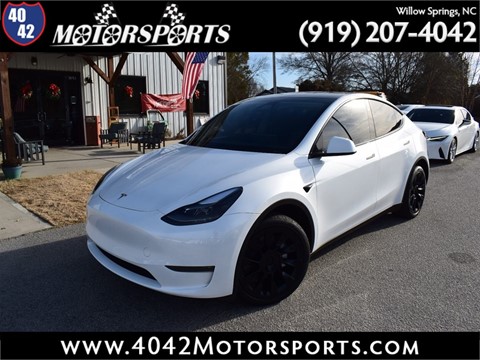 2024 TESLA MODEL Y Long Range