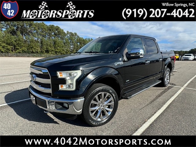 FORD F-150 Lariat SuperCrew 4WD in Willow Springs