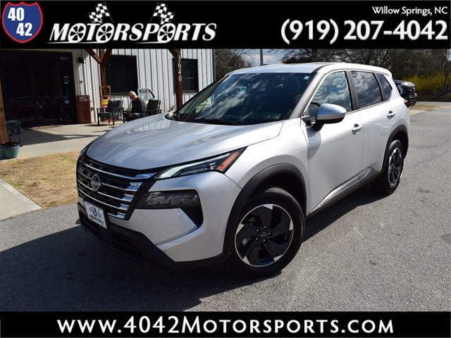 NISSAN ROGUE SV AWD in Willow Springs