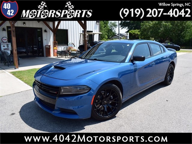DODGE CHARGER SXT in Willow Springs