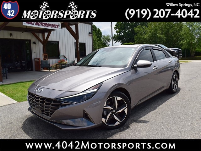 HYUNDAI ELANTRA Limited Hybrid in Willow Springs