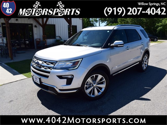 FORD EXPLORER Limited 4WD in Willow Springs