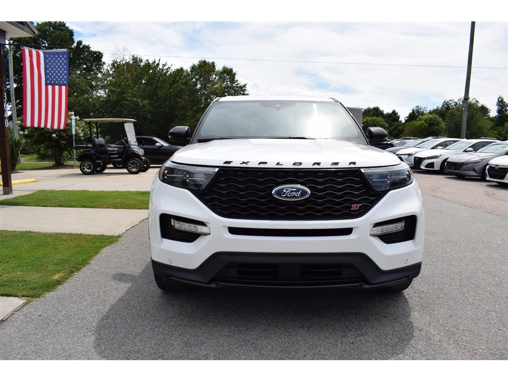 2022 Ford Explorer ST photo 56