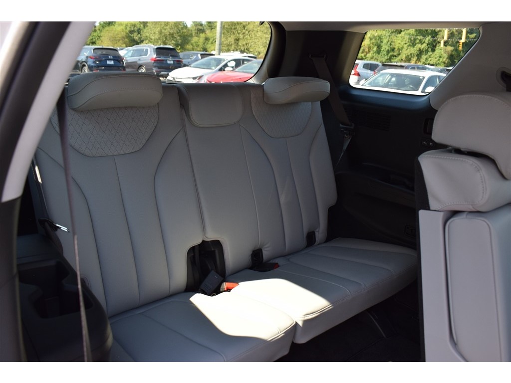2022 Hyundai Palisade SEL photo 24
