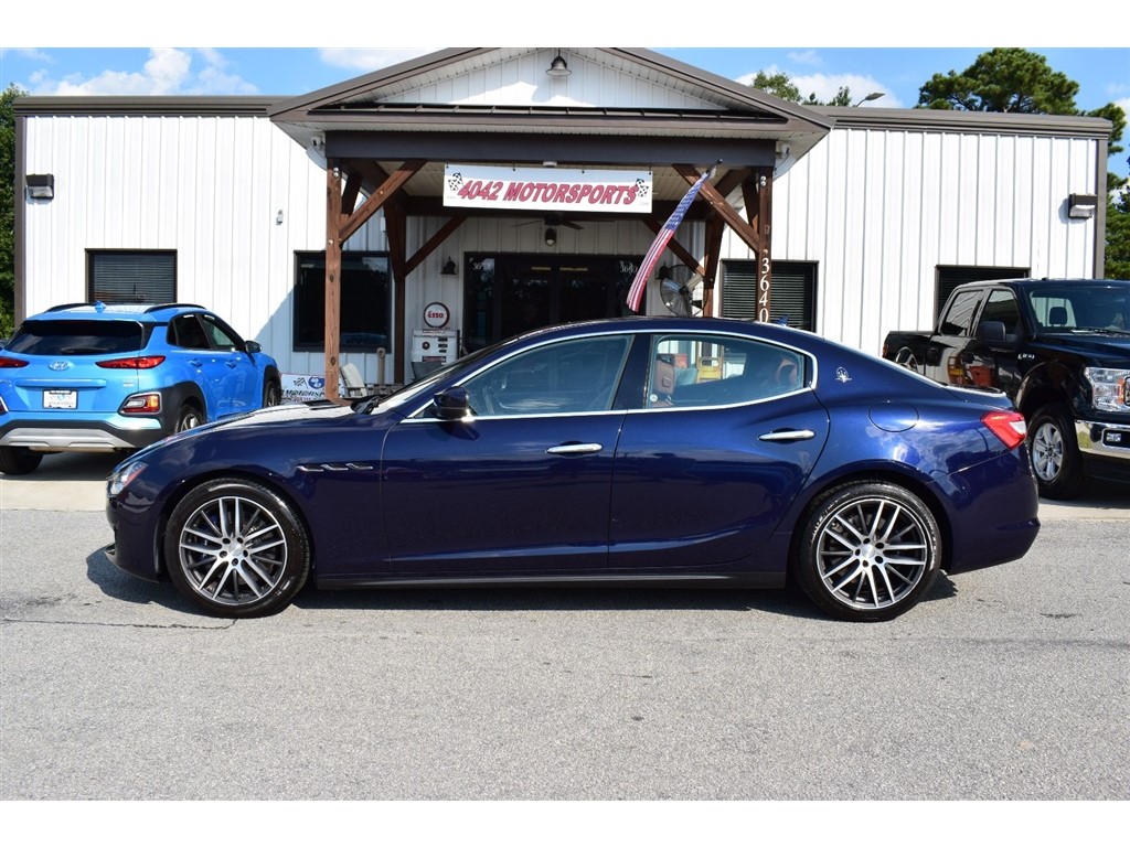 2019 Maserati Ghibli S Q4 photo 2