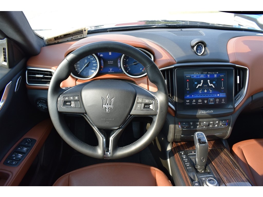 2019 Maserati Ghibli S Q4 photo 18