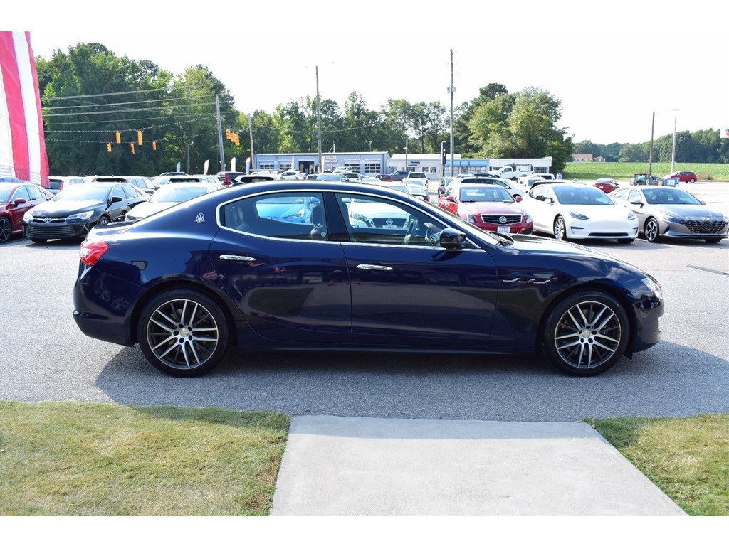 2019 Maserati Ghibli S Q4 photo 5