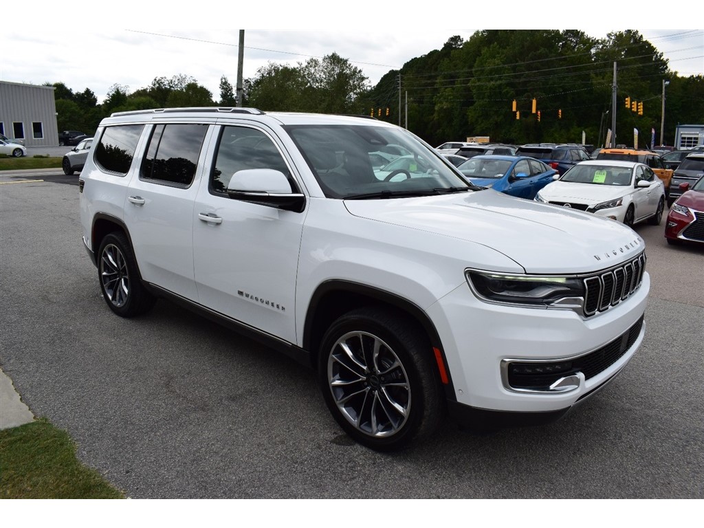 2022 Jeep Wagoneer Series III photo 4