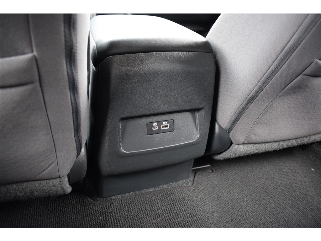 2022 Nissan Frontier SV Crew Cab photo 21