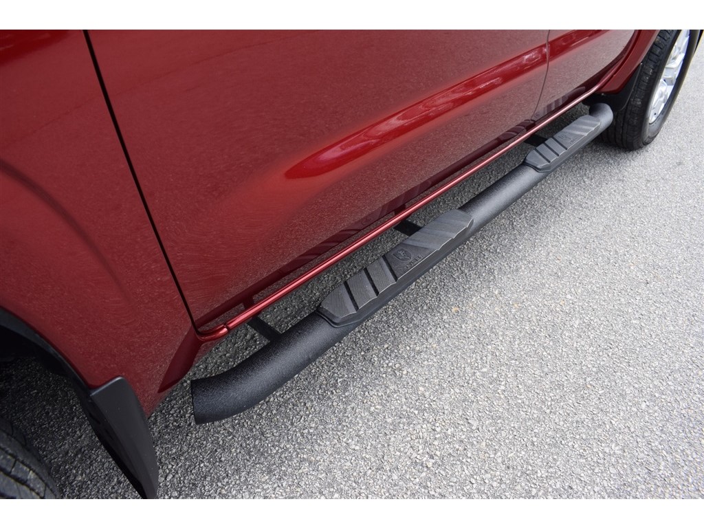 2022 Nissan Frontier SV Crew Cab photo 28
