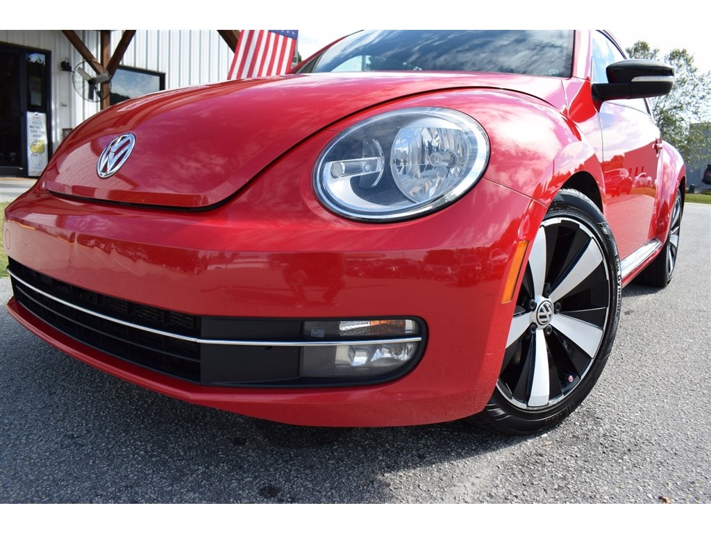 2012 Volkswagen Beetle Turbo photo 12