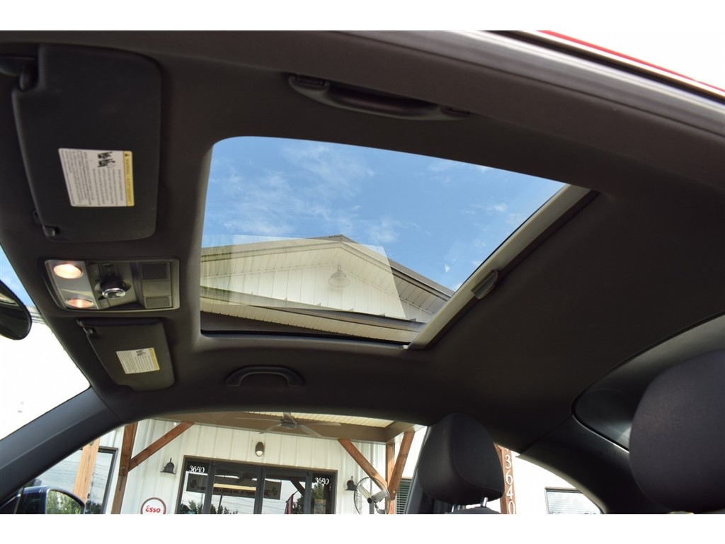 2012 Volkswagen Beetle Turbo photo 22