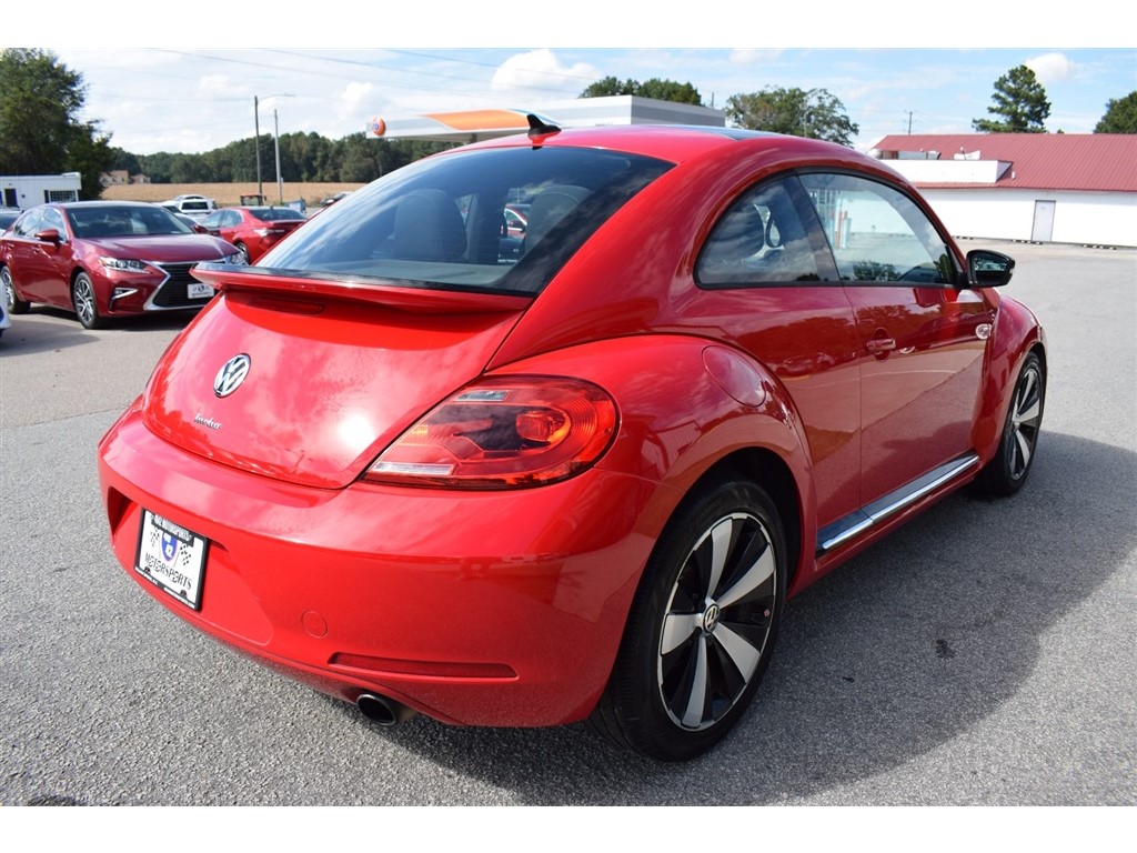 2012 Volkswagen Beetle Turbo photo 5