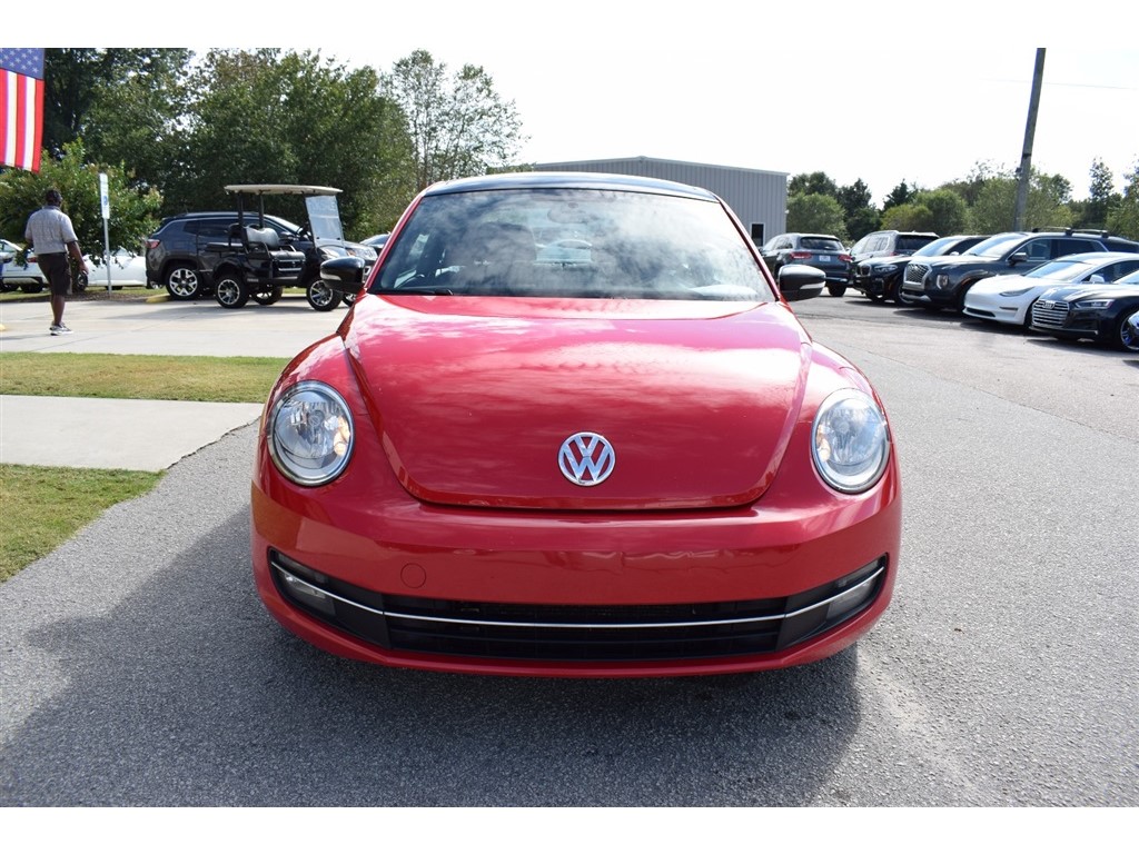 2012 Volkswagen Beetle Turbo photo 8