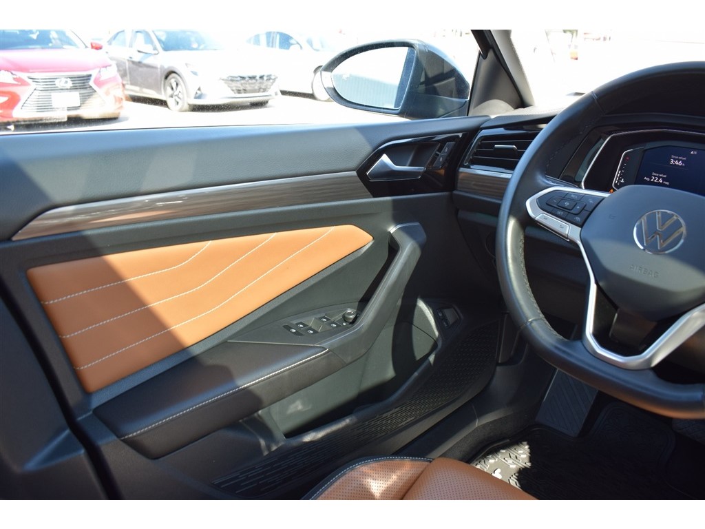 2023 Volkswagen Jetta SEL photo 21