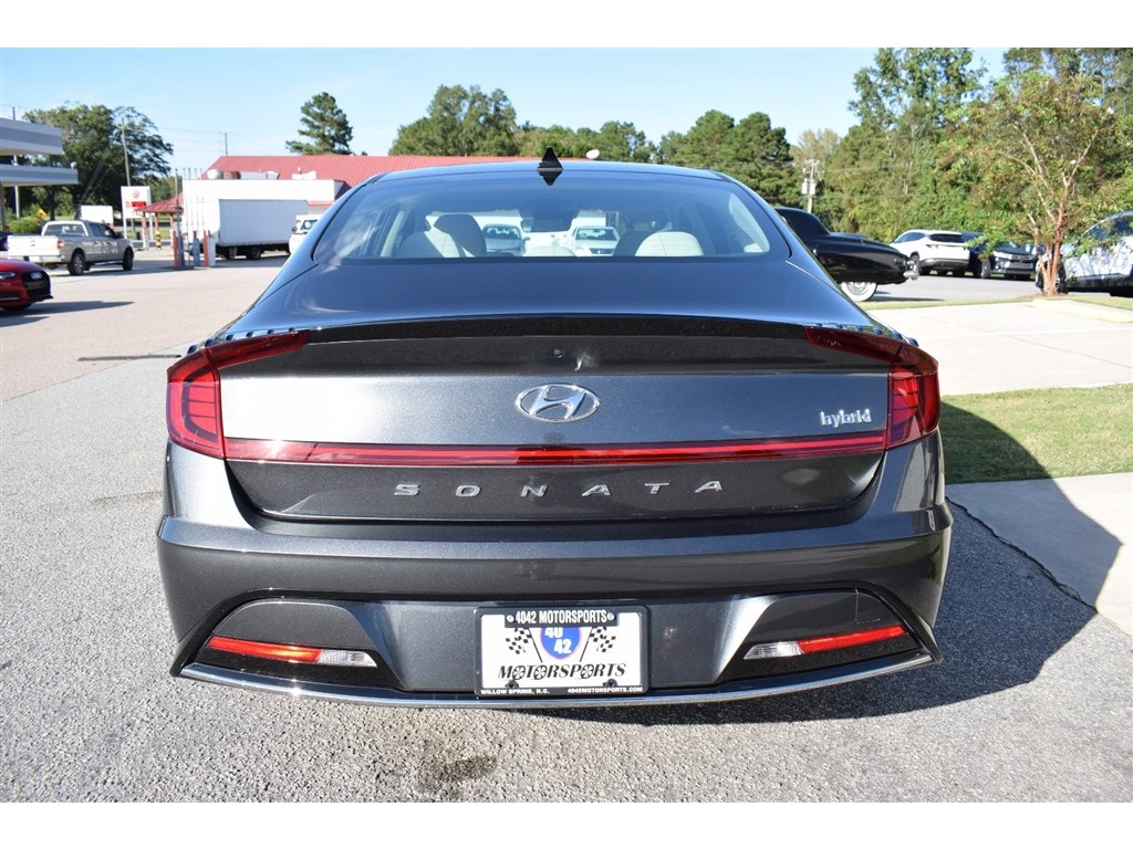 2023 Hyundai Sonata SEL photo 3