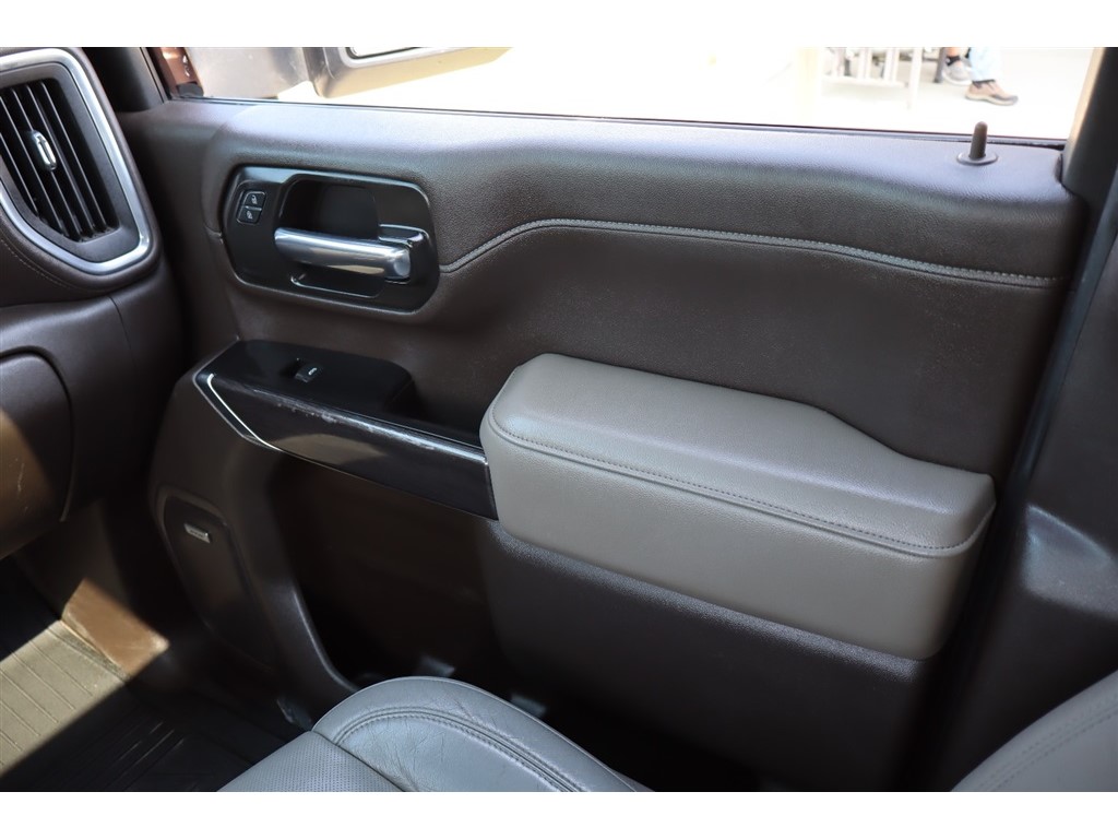 2020 Chevrolet Silverado 2500HD LTZ - Photo 24