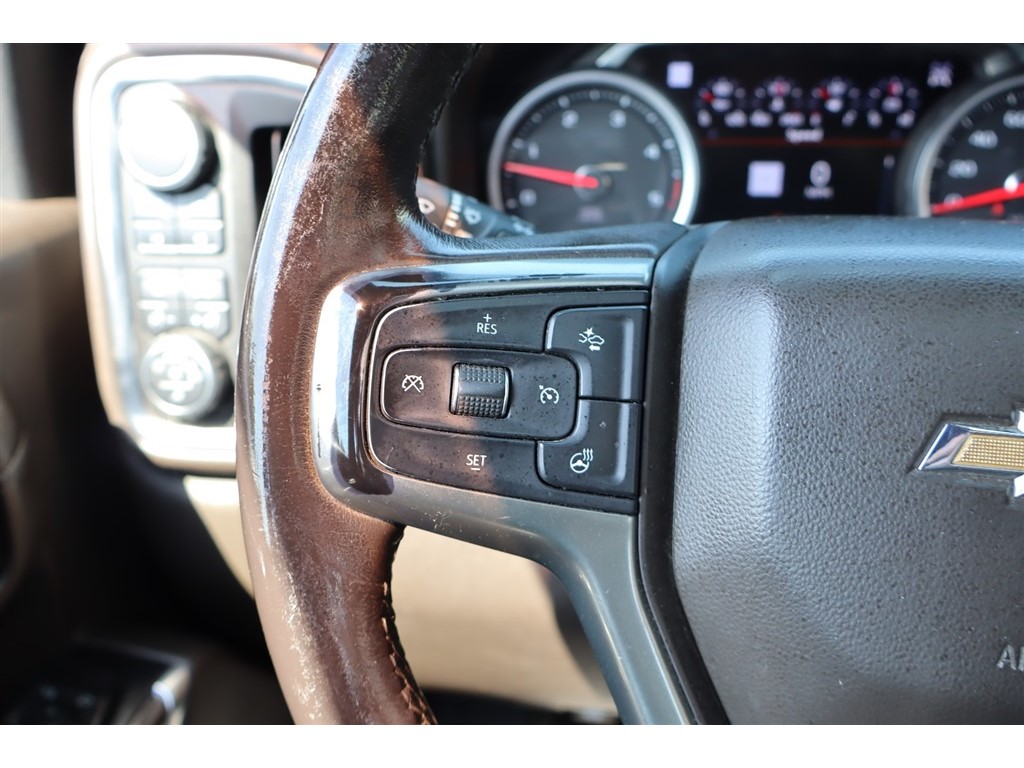 2020 Chevrolet Silverado 2500HD LTZ - Photo 25