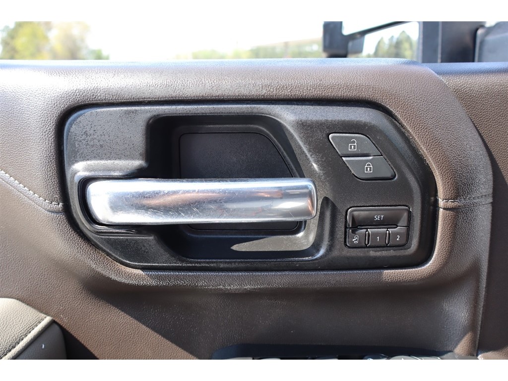 2020 Chevrolet Silverado 2500HD LTZ - Photo 31
