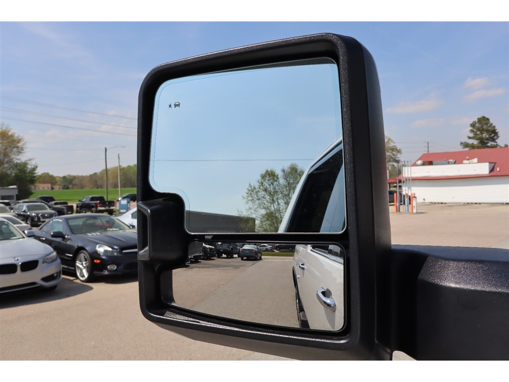 2020 Chevrolet Silverado 2500HD LTZ - Photo 43