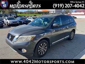 2013 NISSAN PATHFINDER LE
