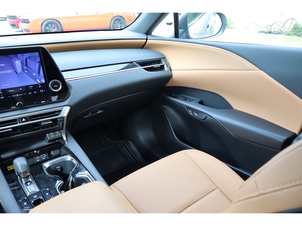 2025 Lexus RX 350 - Photo 27