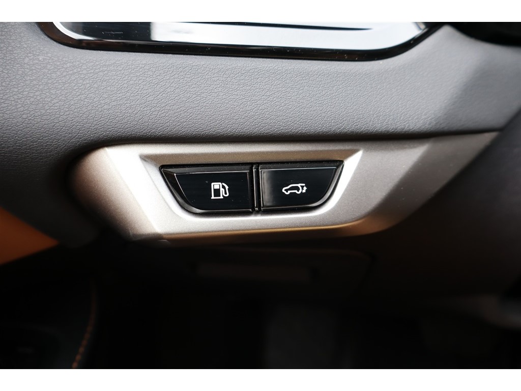 2025 Lexus RX 350 - Photo 34