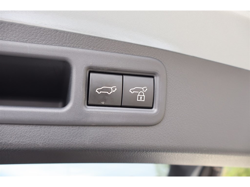 2025 Lexus RX 350 - Photo 8