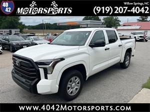 2024 TOYOTA TUNDRA SR CrewMax 4WD