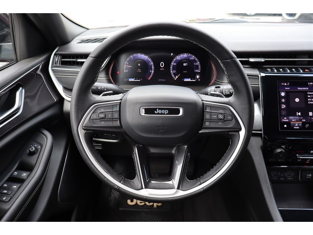 2022 Jeep Grand Cherokee Altitude - Photo 11