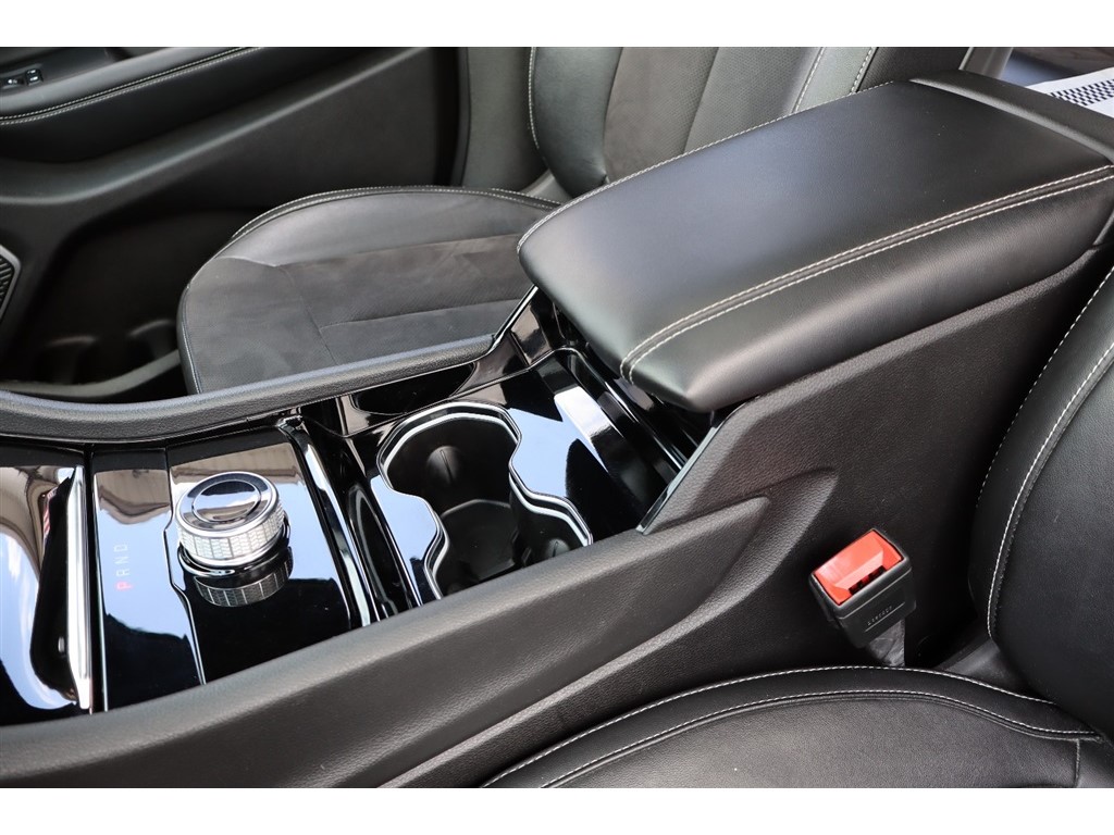 2022 Jeep Grand Cherokee Altitude - Photo 22