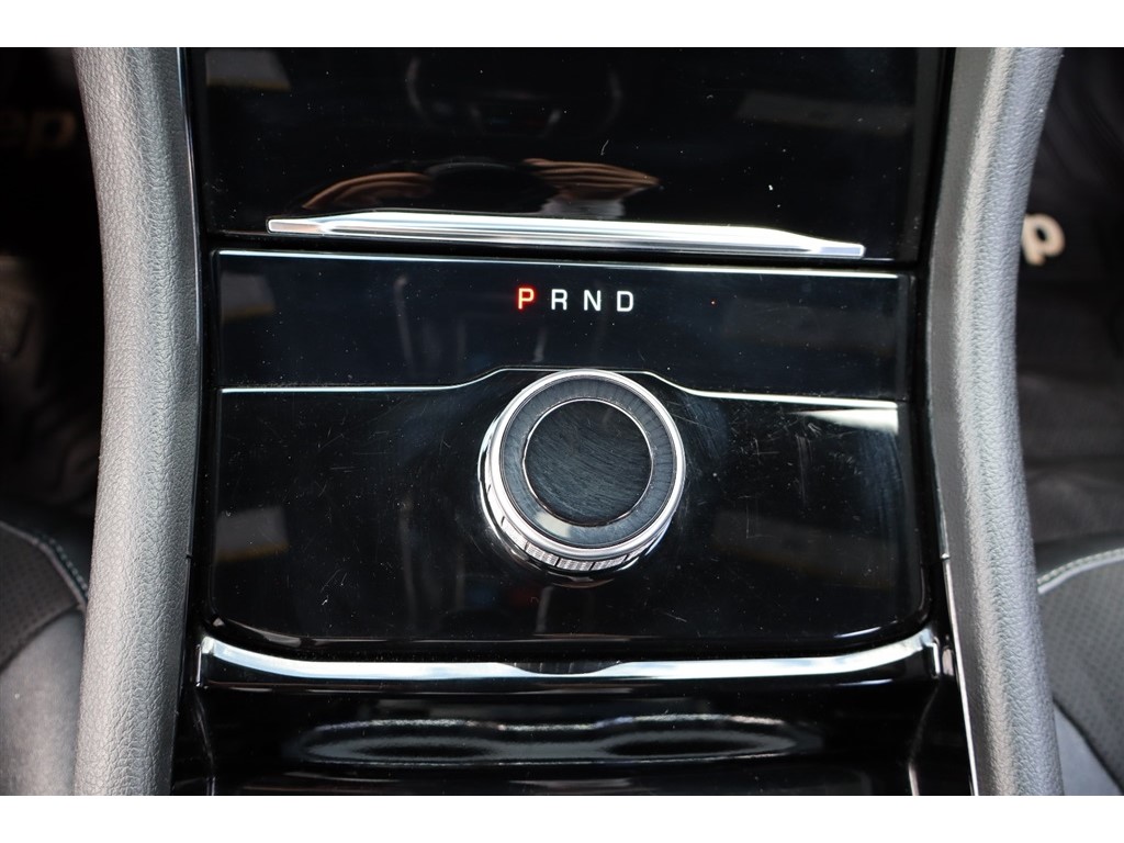 2022 Jeep Grand Cherokee Altitude - Photo 28