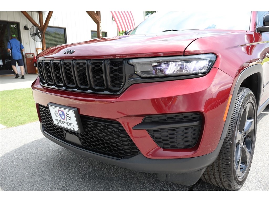 2022 Jeep Grand Cherokee Altitude - Photo 48