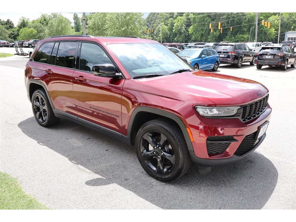 2022 Jeep Grand Cherokee Altitude - Photo 8
