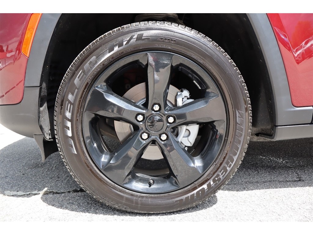 2022 Jeep Grand Cherokee Altitude - Photo 10