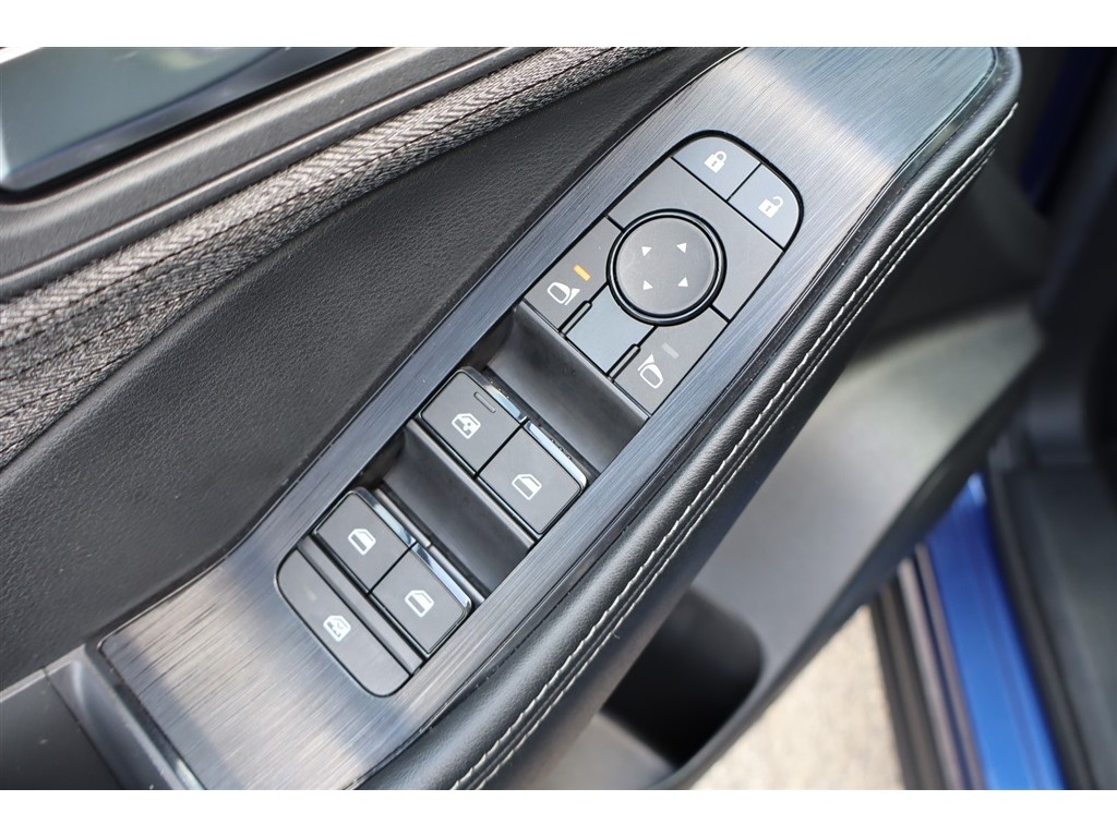 2023 Nissan Rogue SV - Photo 19