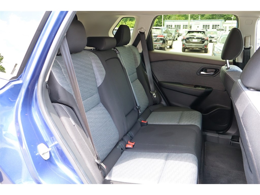 2023 Nissan Rogue SV - Photo 27